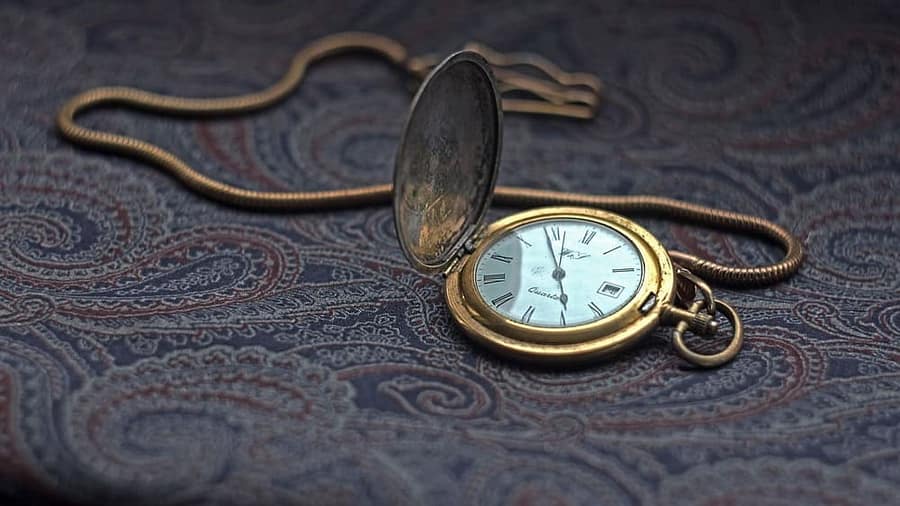 reloj de bolsillo viejo